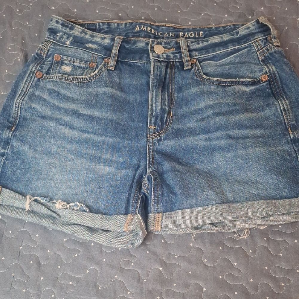 American Eagle Outfitters Tom Girl Women's Classic Blue Jean Shorts size 0